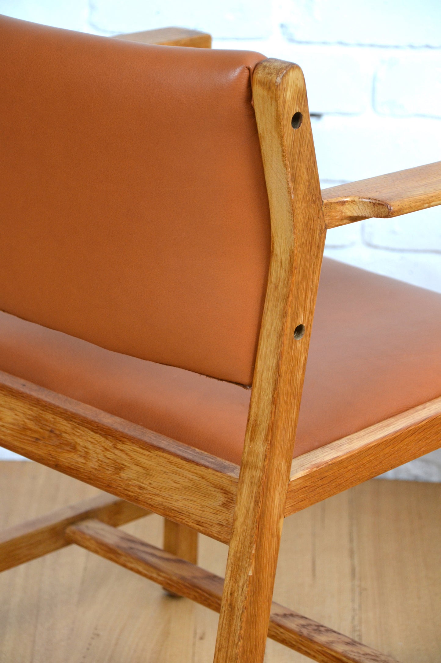 Vintage Danish Oak dining chair / side chair by Børge Mogensen in Tan Leather