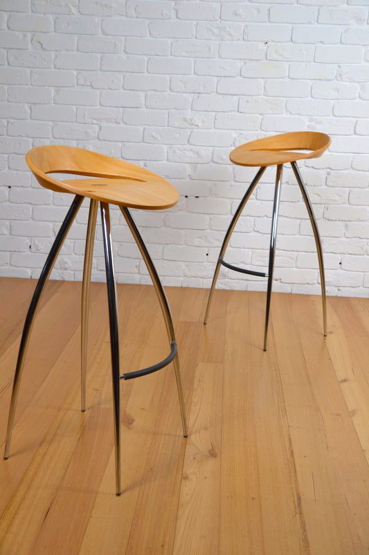 Pair Post Modern Italian designer Lyra bar stool - Mira Design / Magis